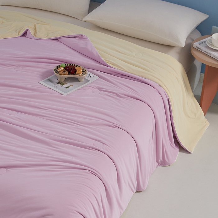 91家纺网 家纺一手货源 找家纺 蓝冰家纺 2026新款凉感高密度空调被夏被 淡紫色