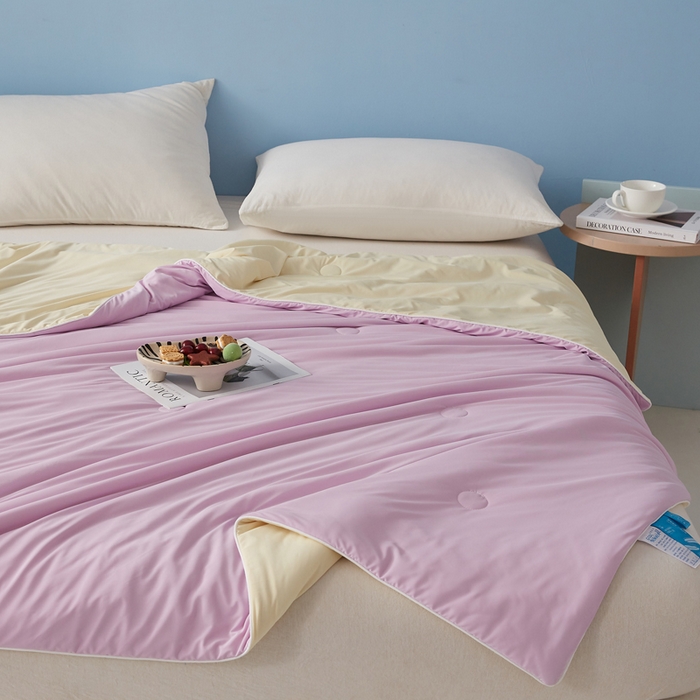 91家纺网 家纺一手货源 找家纺 蓝冰家纺 2026新款凉感高密度空调被夏被 淡紫色