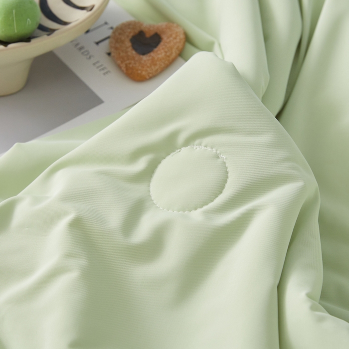 91家纺网 家纺一手货源 找家纺 蓝冰家纺 2026新款凉感高密度空调被夏被 墨绿色