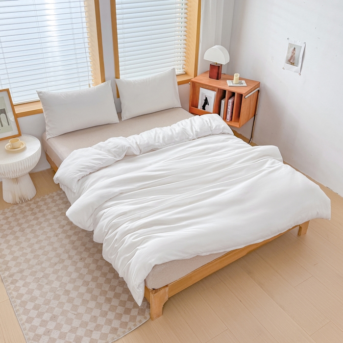 91家纺网 家纺一手货源 找家纺 莎臣豹 2026新款水洗棉磨毛原棉纯色印花简约风四件套风格二 纯情白