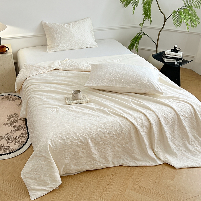 91家纺网 家纺一手货源 找家纺 VIP被业 2026新款A类浮雕蚕蛹大提花夏被空调被 白桃