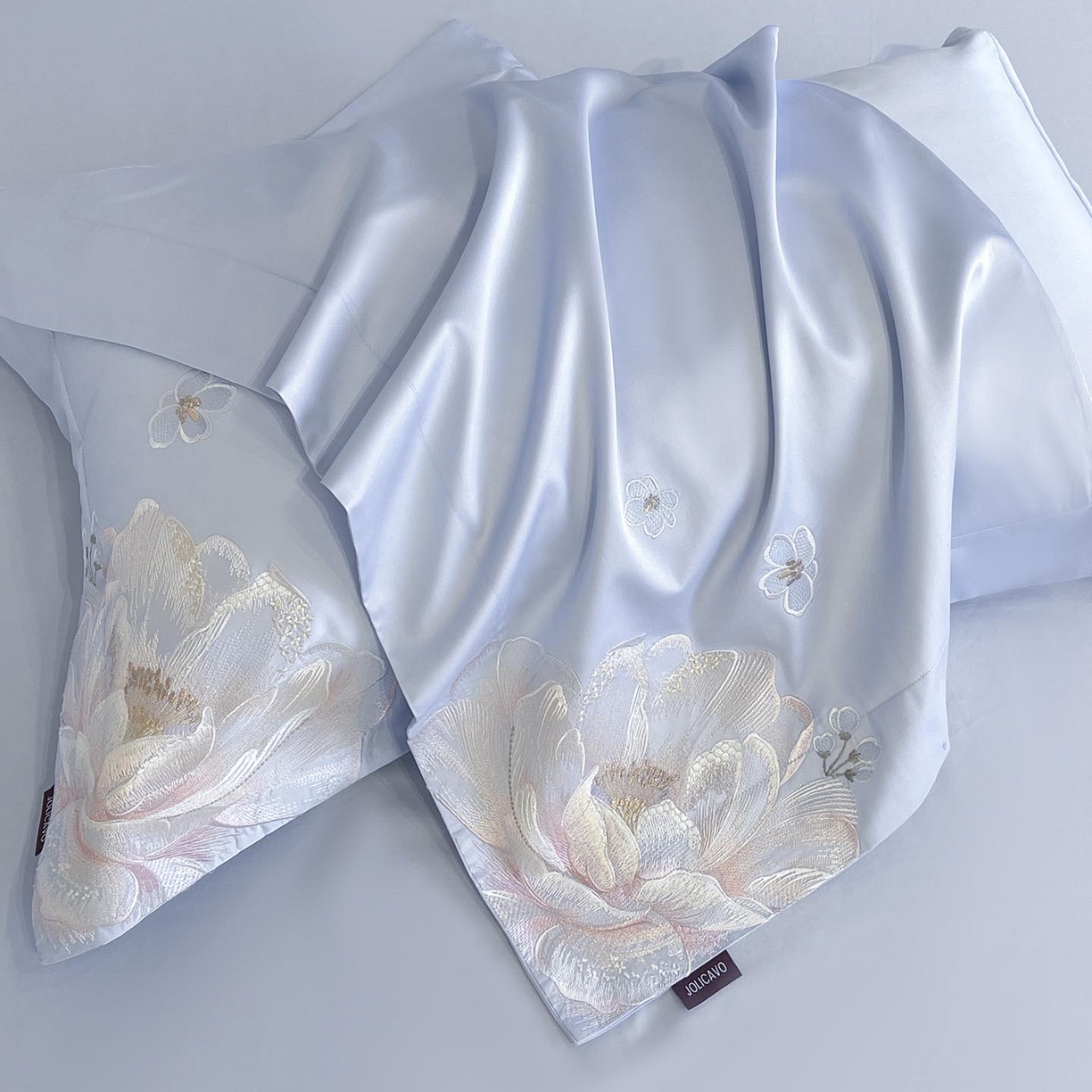 91家纺网 家纺一手货源 找家纺 2026新品A类100支贡缎长绒棉纯棉四件套全棉重工刺绣全工艺被套床单床笠高端轻奢风床上用品-朵卿 朵卿-慕蓝