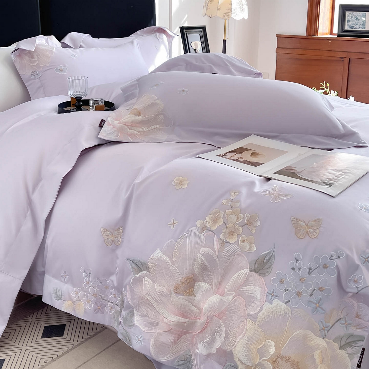 91家纺网 家纺一手货源 找家纺 2026新品A类100支贡缎长绒棉纯棉四件套全棉重工刺绣全工艺被套床单床笠高端轻奢风床上用品-朵卿 朵卿-黛紫