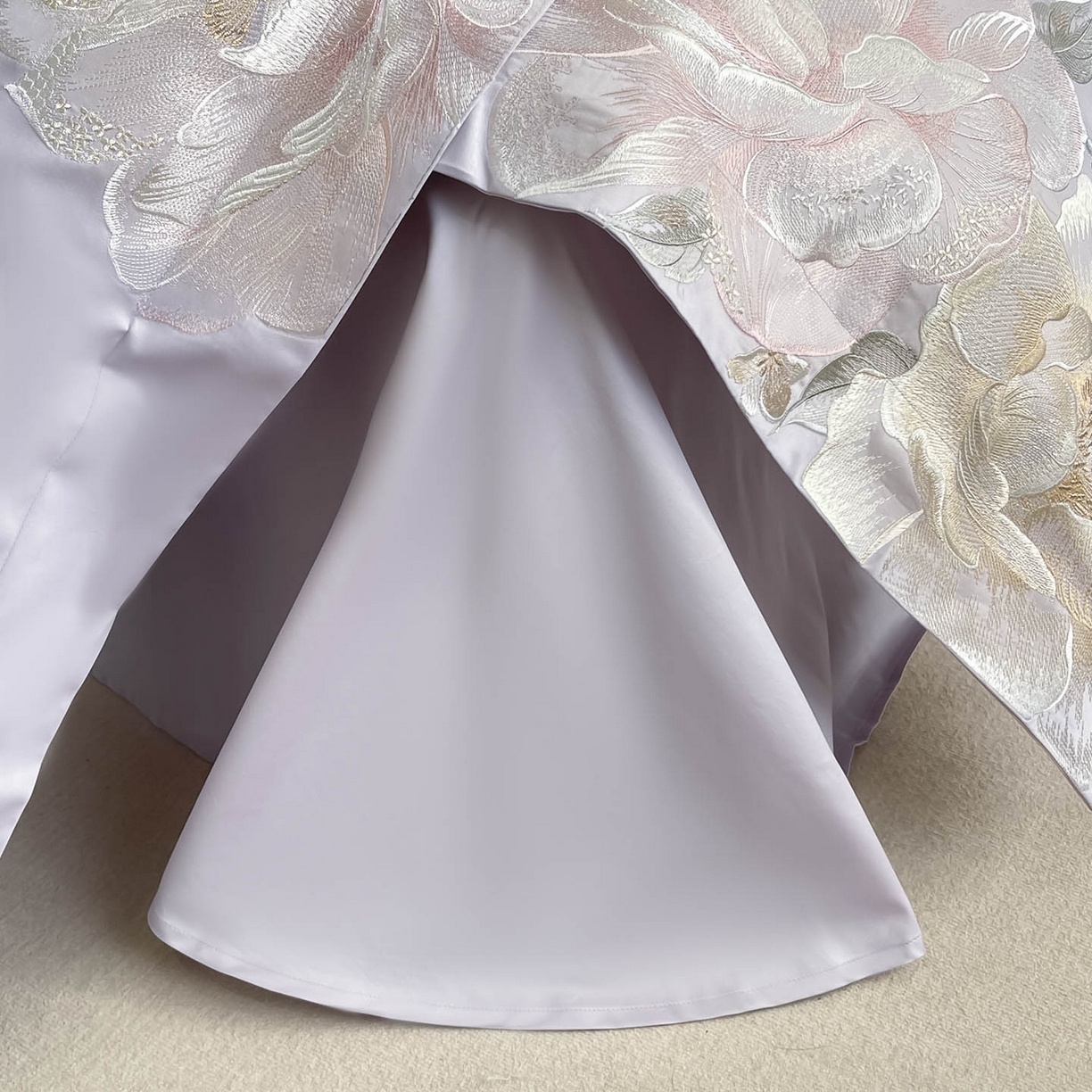 91家纺网 家纺一手货源 找家纺 2026新品A类100支贡缎长绒棉纯棉四件套全棉重工刺绣全工艺被套床单床笠高端轻奢风床上用品-朵卿 朵卿-黛紫