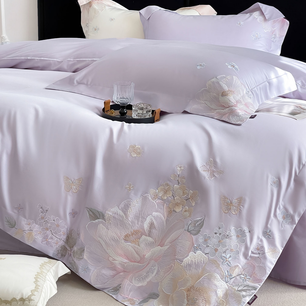 91家纺网 家纺一手货源 找家纺  2026新品A类100支贡缎长绒棉纯棉四件套全棉重工刺绣全工艺被套床单床笠高端轻奢风床上用品-朵卿 朵卿-黛紫