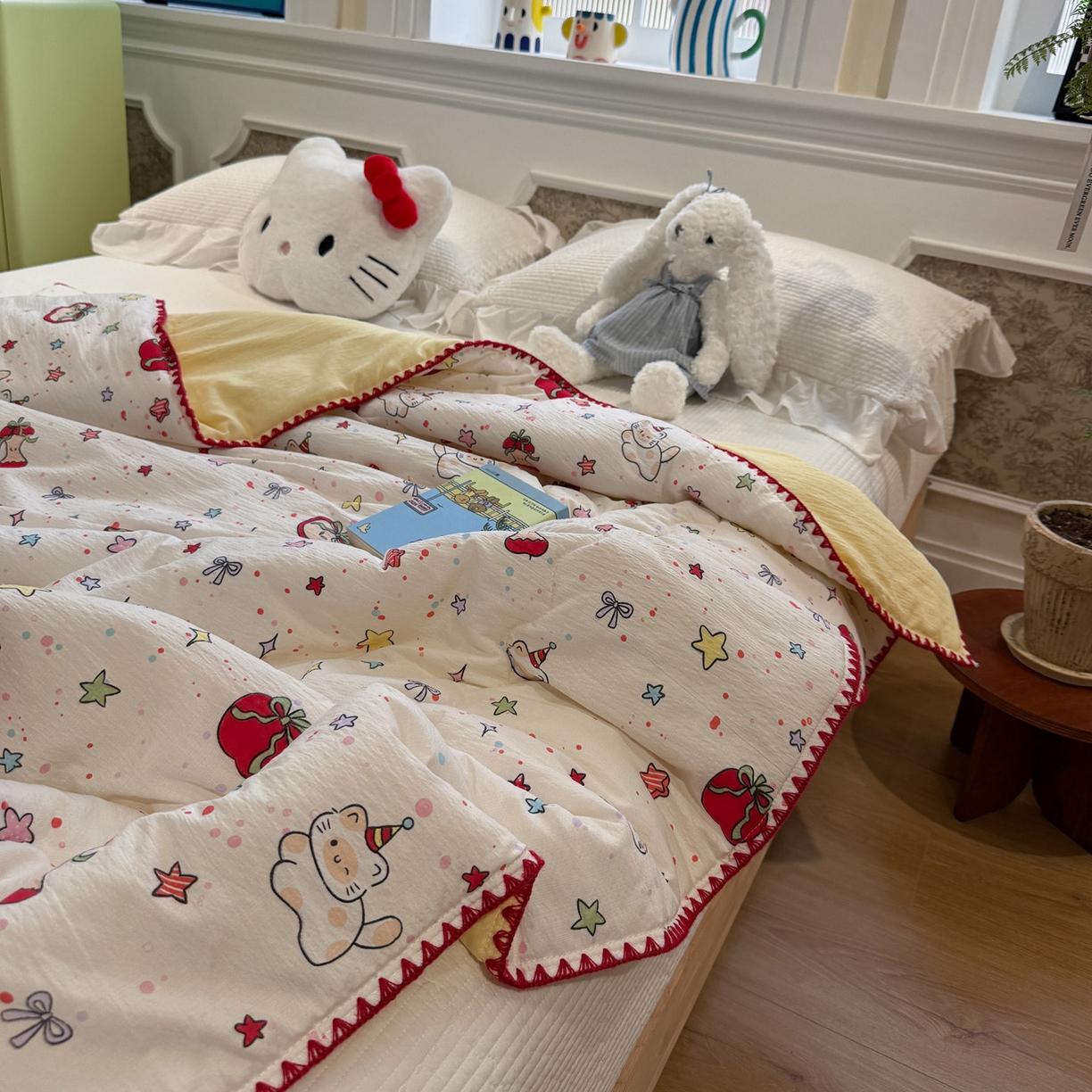 91家纺网 家纺一手货源 找家纺 赛琳 2026新款云感双层纱贝壳绣夏被夏凉被空调被（有买家秀） 苹果小怪