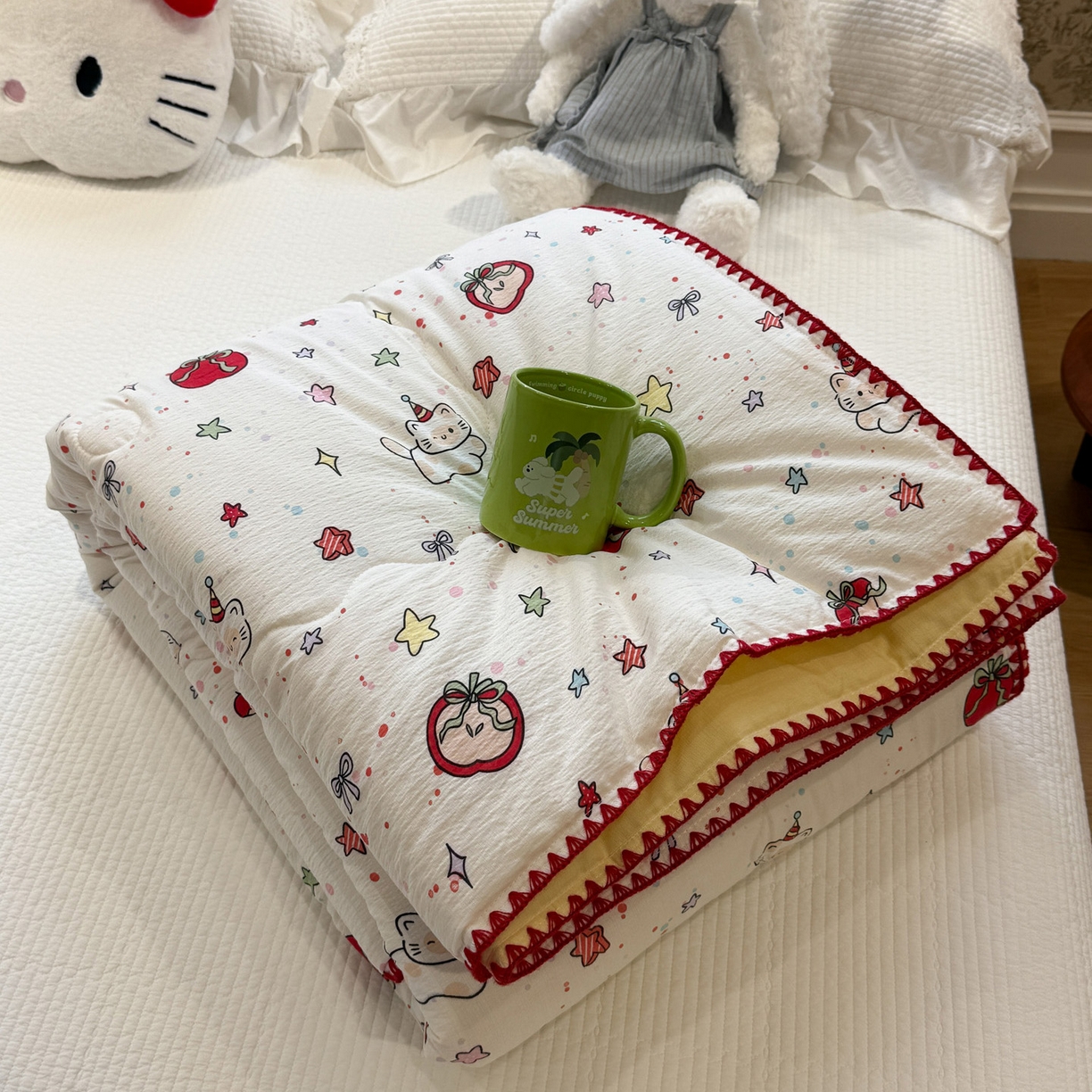 91家纺网 家纺一手货源 找家纺 赛琳 2026新款云感双层纱贝壳绣夏被夏凉被空调被（有买家秀） 苹果小怪