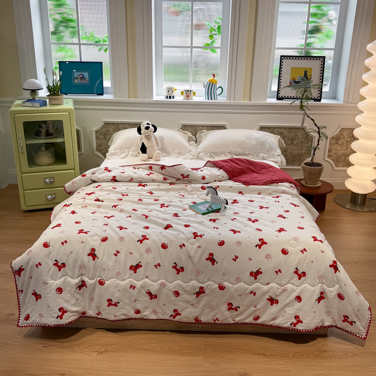 91家纺网 家纺一手货源 找家纺 赛琳 2026新款云感双层纱贝壳绣夏被夏凉被空调被（有买家秀） 红果小马