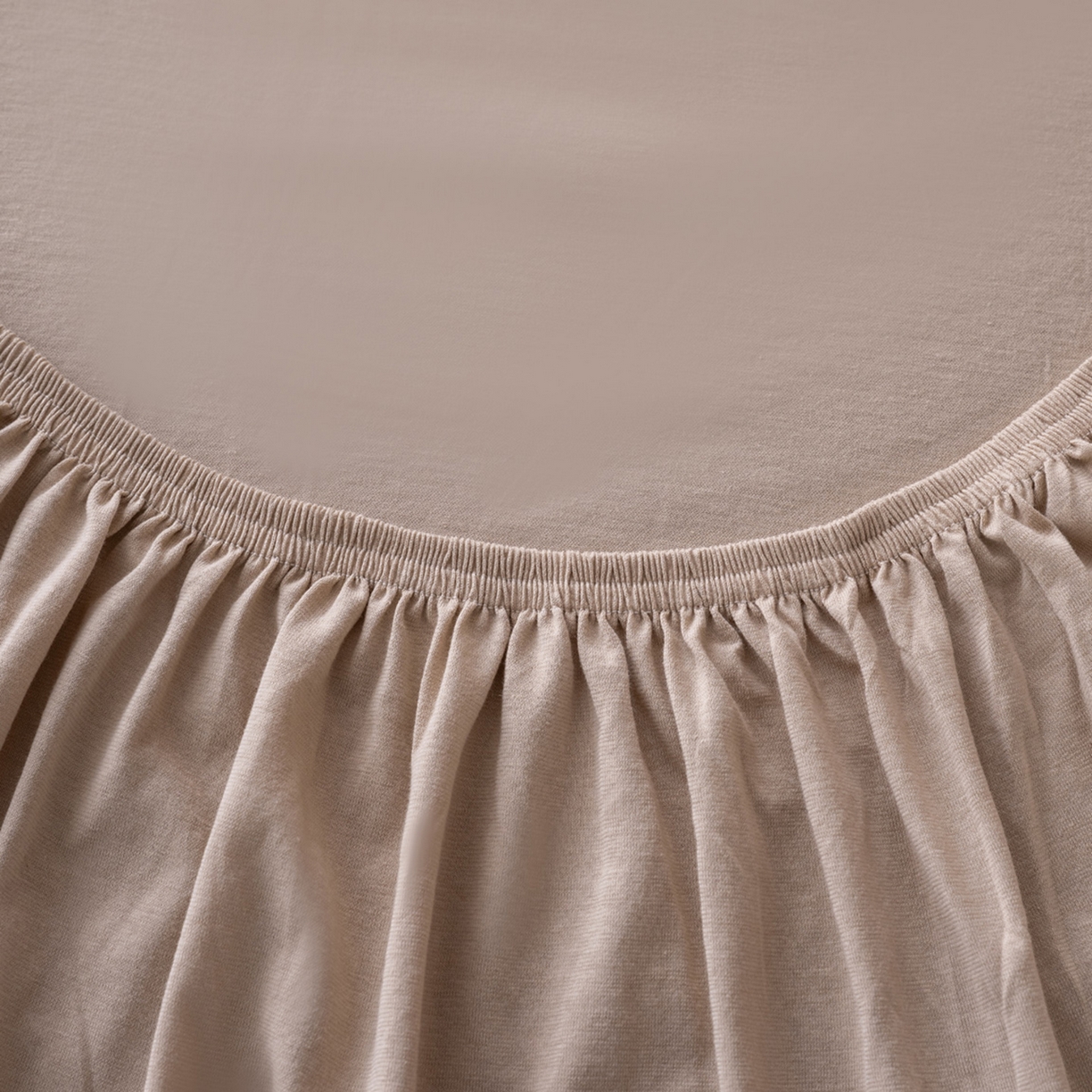 91家纺网 家纺一手货源 找家纺 梦可莱家居 2026春夏新品全棉针织棉纯色双拼简约百搭时尚系列四件套 双拼-焦糖