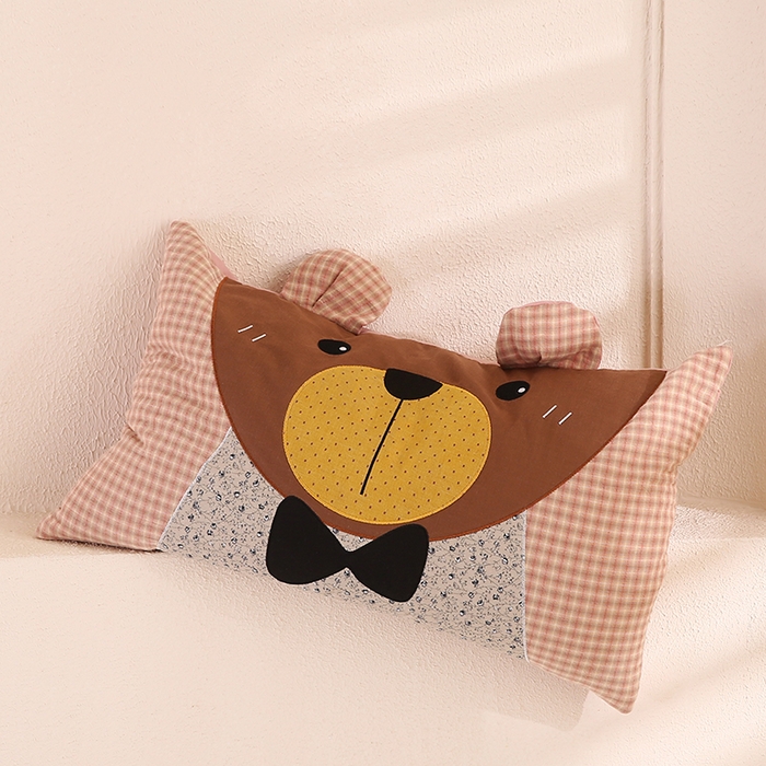 91家纺网 家纺一手货源 找家纺 （总）蔻眠 萌熊-全棉刺绣卡通荞麦护颈枕头儿童学生荞麦枕芯