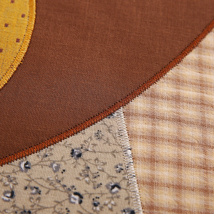 91家纺网 家纺一手货源 找家纺 蔻眠 萌熊-全棉刺绣卡通荞麦护颈枕头儿童学生荞麦枕芯 萌熊-驼格