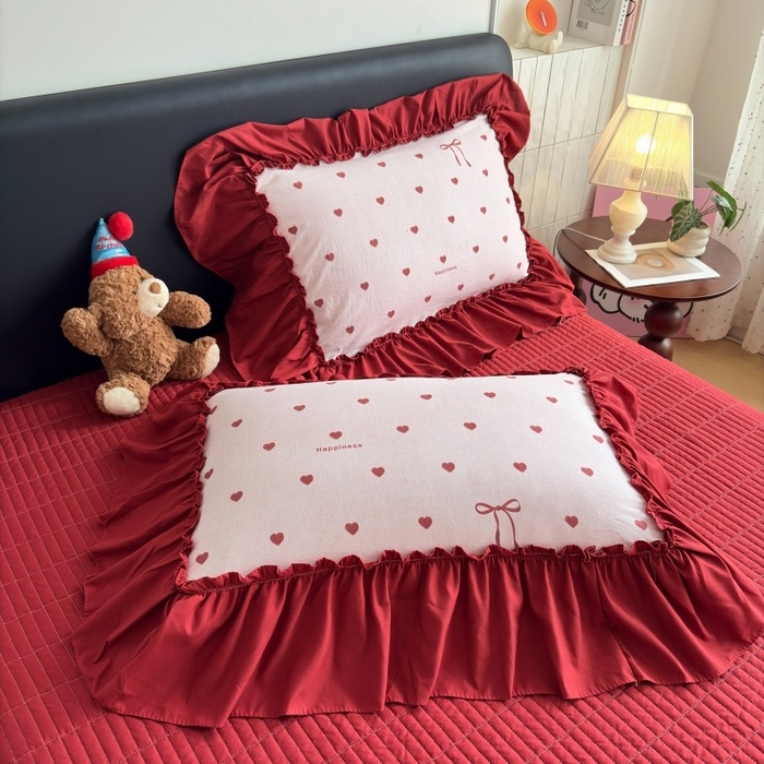 91家纺网 家纺一手货源 找家纺 铠畅 2026新款法式宽边水洗棉泡芙纱床盖款夏被四件套 粉调爱心