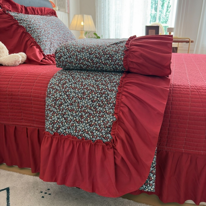 铠畅 2026新款法式宽边水洗棉泡芙纱床盖款夏被四件套 红裙花影