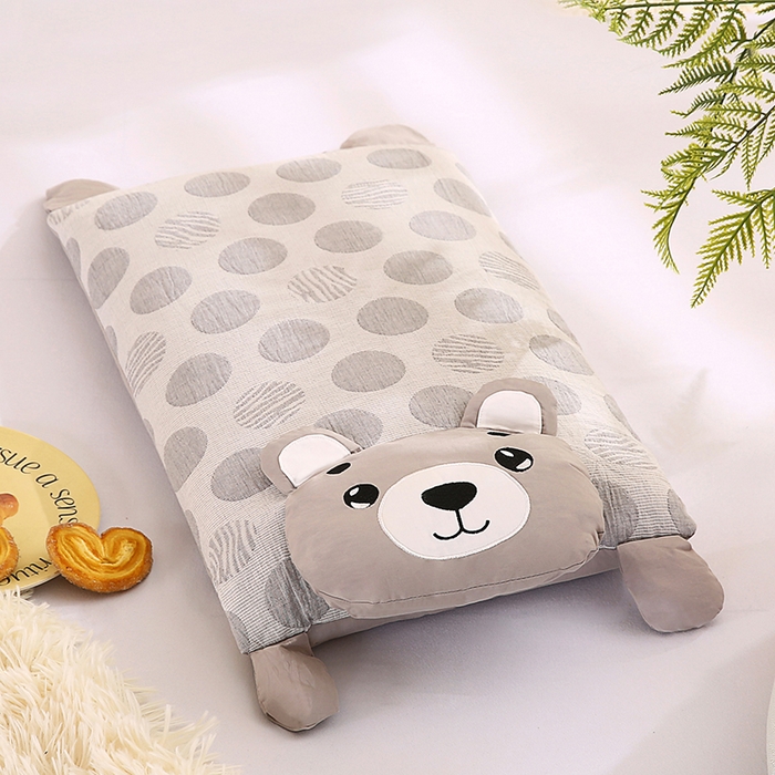 91家纺网 家纺一手货源 找家纺 蔻眠 憨憨熊-全棉双层纱卡通荞麦护颈枕头儿童学生荞麦枕芯 憨憨熊-灰色