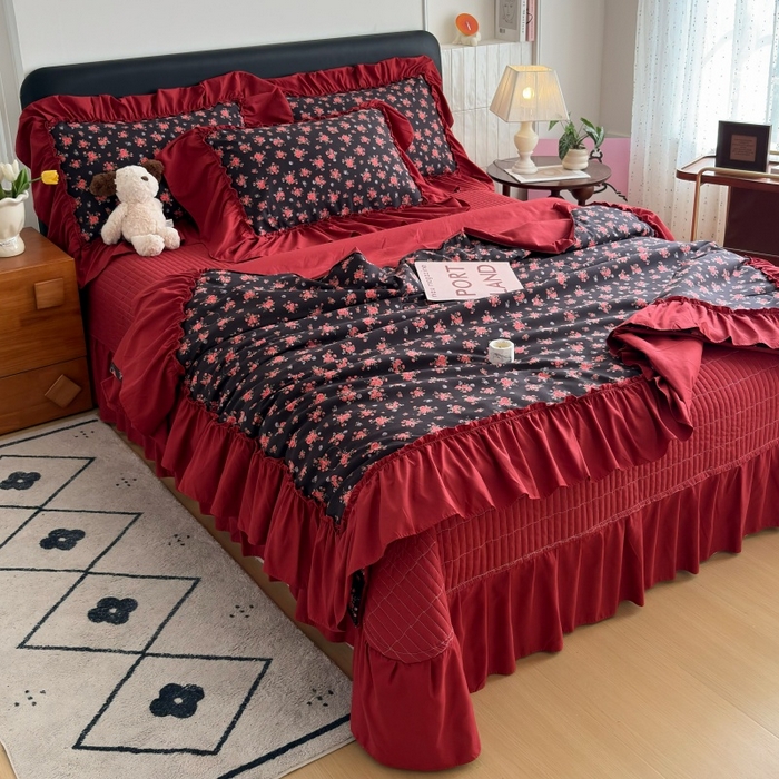 91家纺网 家纺一手货源 找家纺 铠畅 2026新款法式宽边水洗棉泡芙纱床盖款夏被四件套 玫瑰园