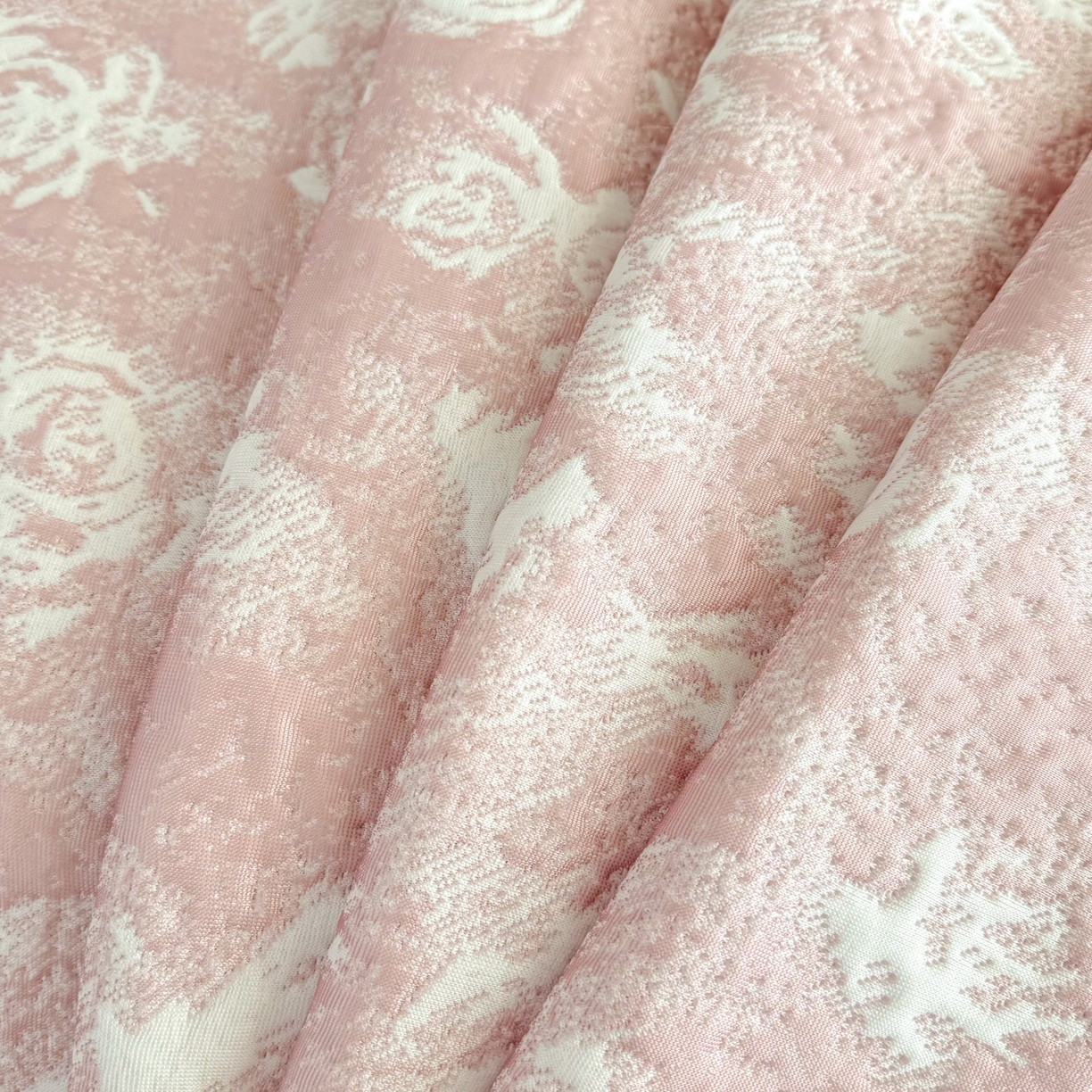 91家纺网 家纺一手货源 找家纺 （总）雅居纺家纺 2026新款床裙款玫瑰系列凉感席