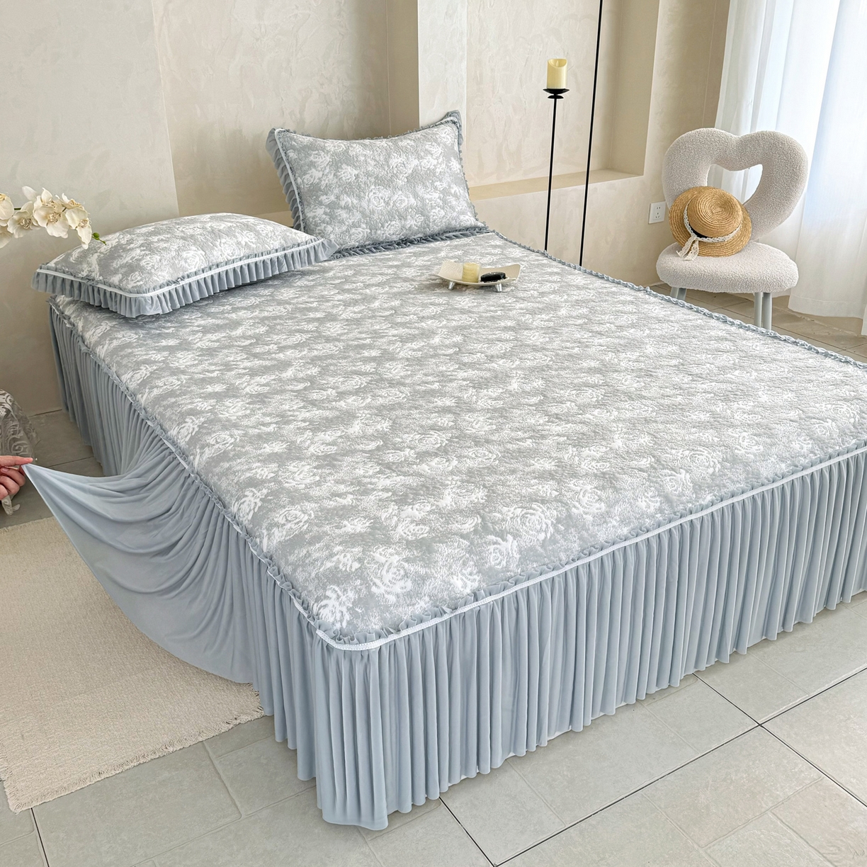 91家纺网 家纺一手货源 找家纺 雅居纺家纺 2026新款床裙款玫瑰系列凉感席 玫瑰-灰