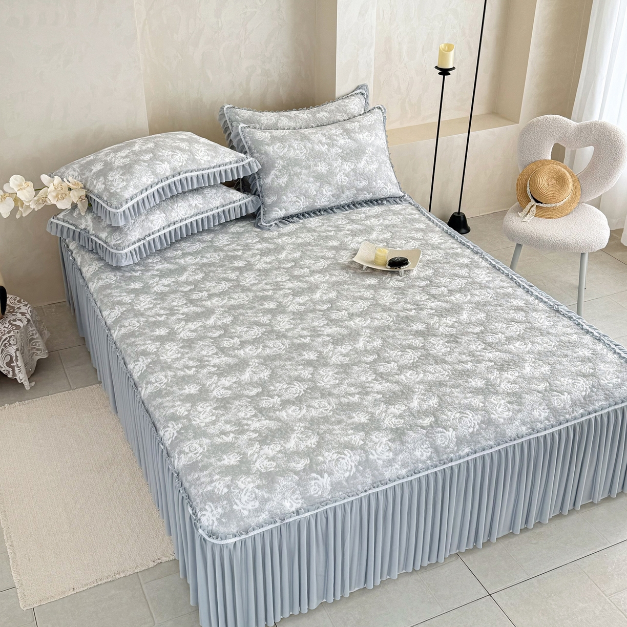 91家纺网 家纺一手货源 找家纺 雅居纺家纺 2026新款床裙款玫瑰系列凉感席 玫瑰-灰