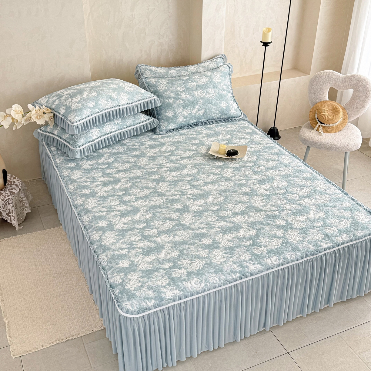 91家纺网 家纺一手货源 找家纺 雅居纺家纺 2026新款床裙款玫瑰系列凉感席 玫瑰-蓝