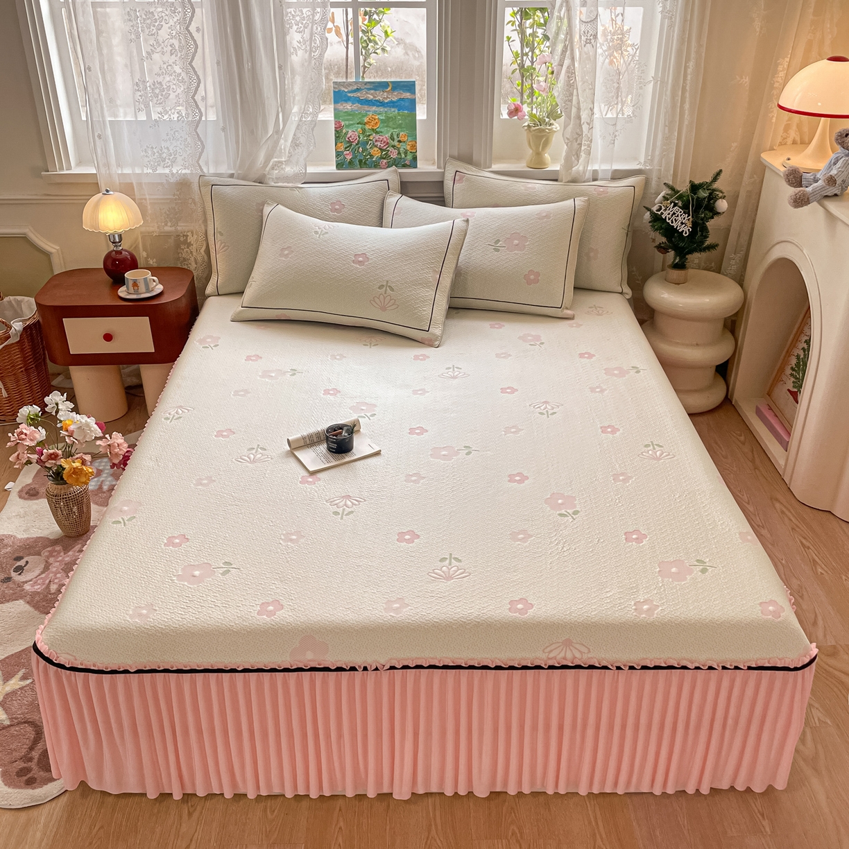 91家纺网 家纺一手货源 找家纺 雅居纺家纺 2026新款夏日花语系列凉感床裙凉席 夏日花语-粉