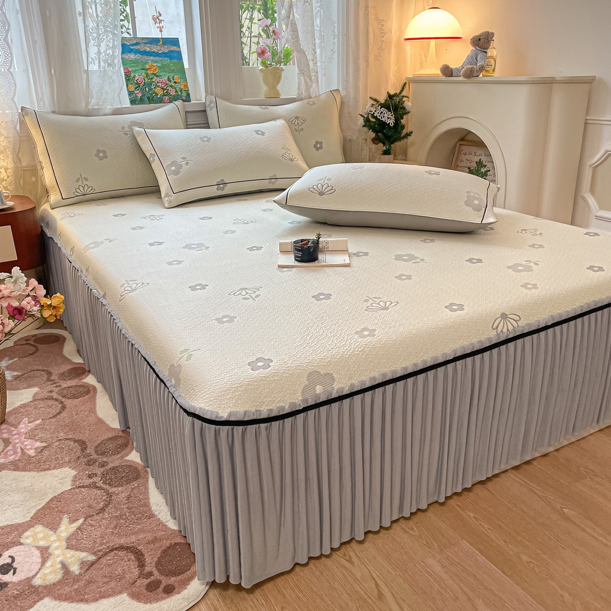 91家纺网 家纺一手货源 找家纺 雅居纺家纺 2026新款夏日花语系列凉感床裙凉席 夏日花语-灰