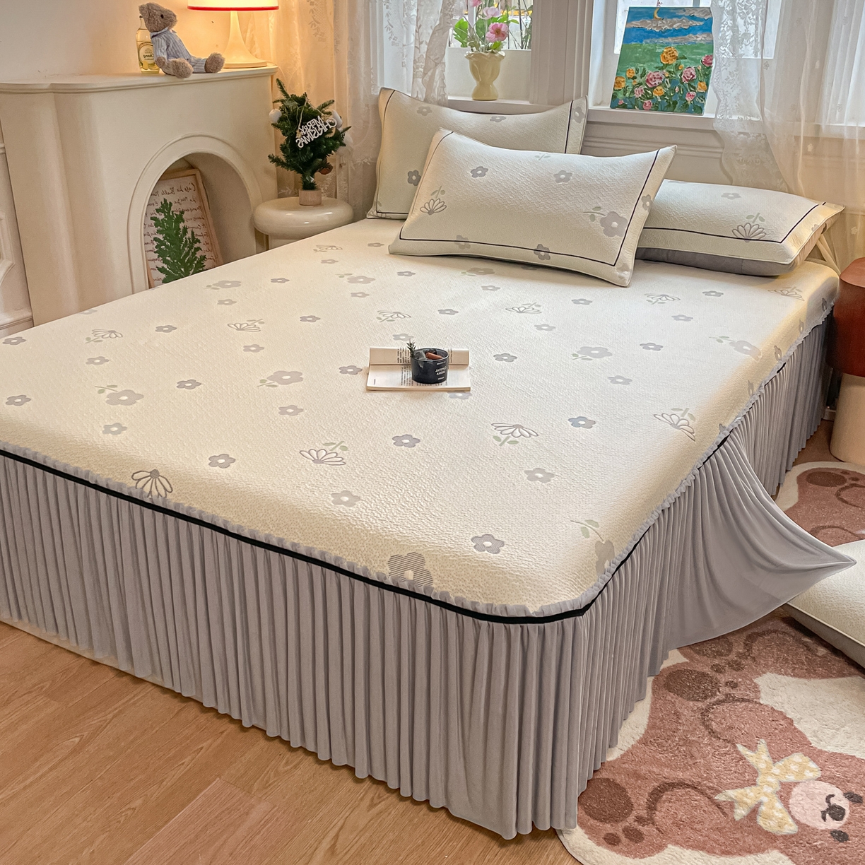 91家纺网 家纺一手货源 找家纺 雅居纺家纺 2026新款夏日花语系列凉感床裙凉席 夏日花语-灰