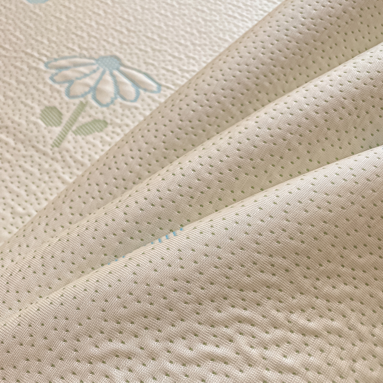 91家纺网 家纺一手货源 找家纺 雅居纺家纺 2026新款夏日花语系列凉感床裙凉席 夏日花语-蓝