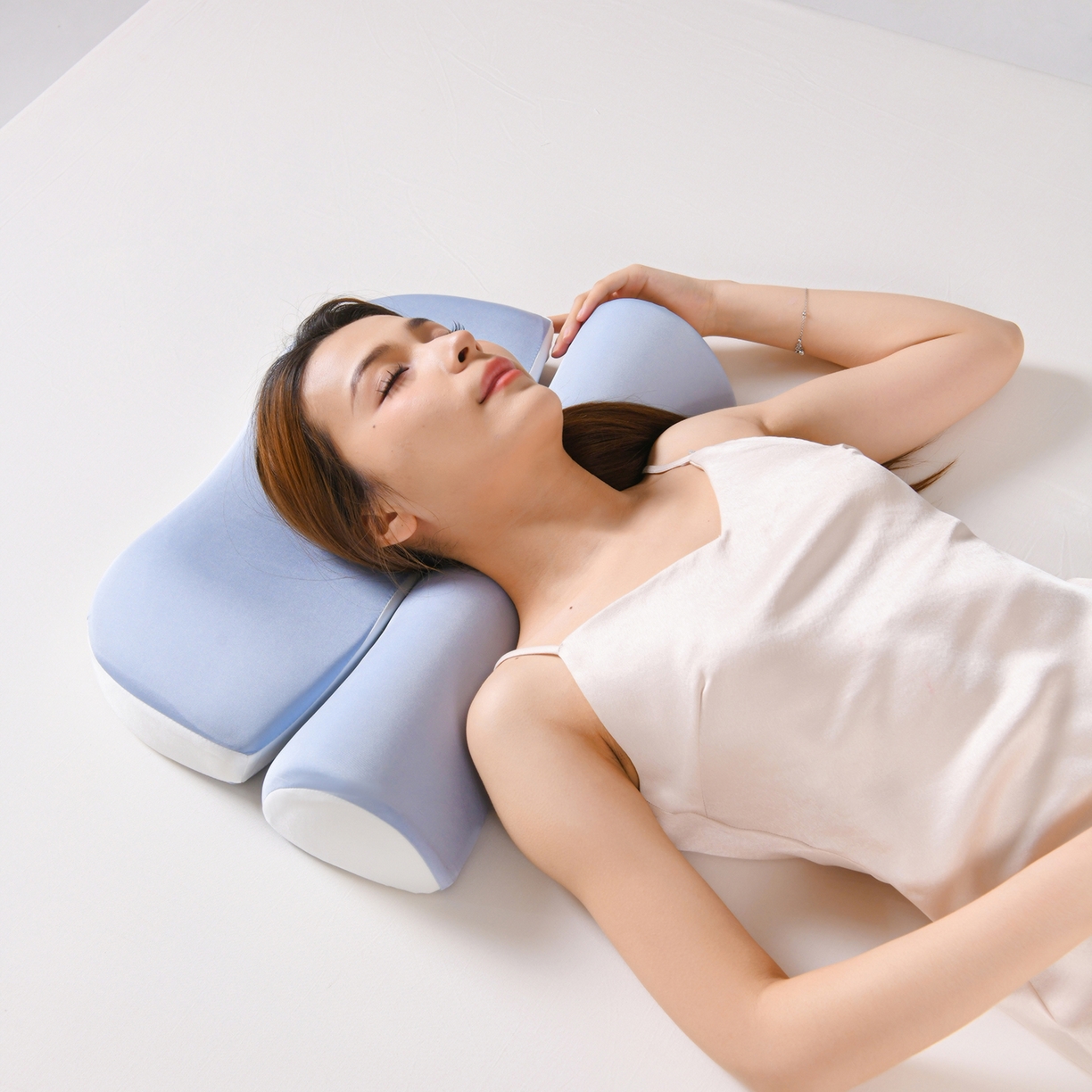 91家纺网 家纺一手货源 找家纺 珍贝家纺 【源头厂家】2026新款零压助眠深睡牵引枕二合一组合款记忆棉枕枕头枕芯 蓝色