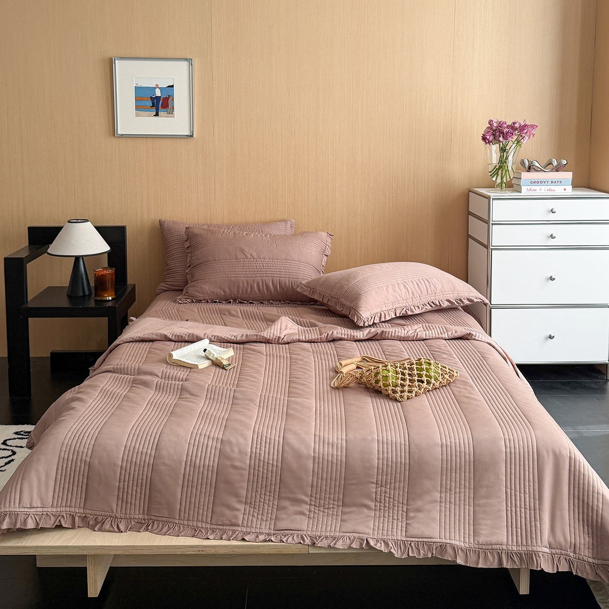 91家纺网 家纺一手货源 找家纺 （总）漫调家纺 2026新款韩国莫代尔夏被床盖系列-花边款