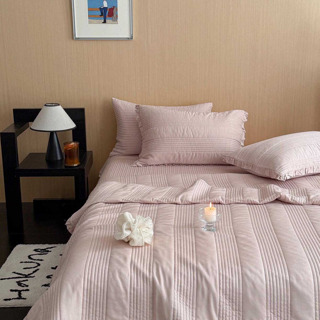 91家纺网 家纺一手货源 找家纺 漫调家纺 2026新款韩国莫代尔夏被床盖系列-花边款 柔粉