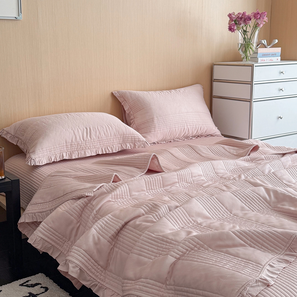 91家纺网 家纺一手货源 找家纺 漫调家纺 2026新款韩国莫代尔夏被床盖系列-花边款 柔粉