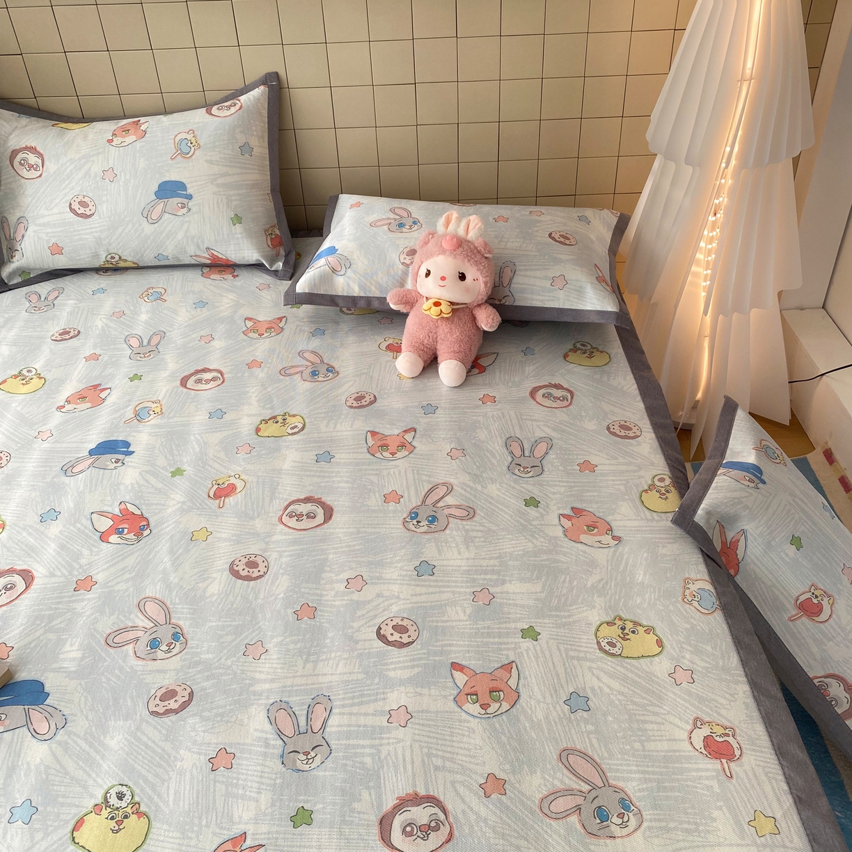 91家纺网 家纺一手货源 找家纺 金盛纺 2026新款A类数码印花冰丝席(可定制)-床席款 动物天团