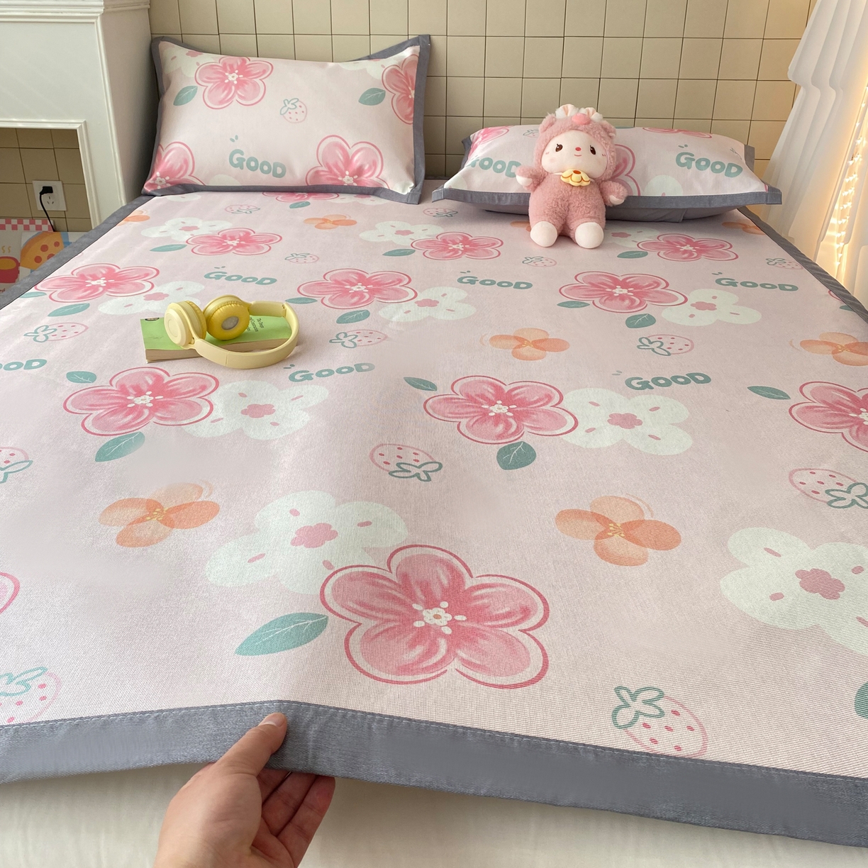 91家纺网 家纺一手货源 找家纺 金盛纺 2026新款A类数码印花冰丝席(可定制)-床席款 花间甜语