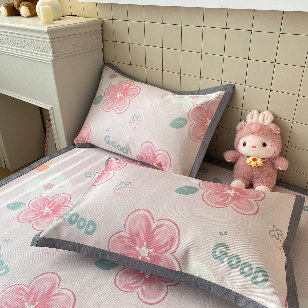 91家纺网 家纺一手货源 找家纺 金盛纺 2026新款A类数码印花冰丝席(可定制)-床席款 花间甜语