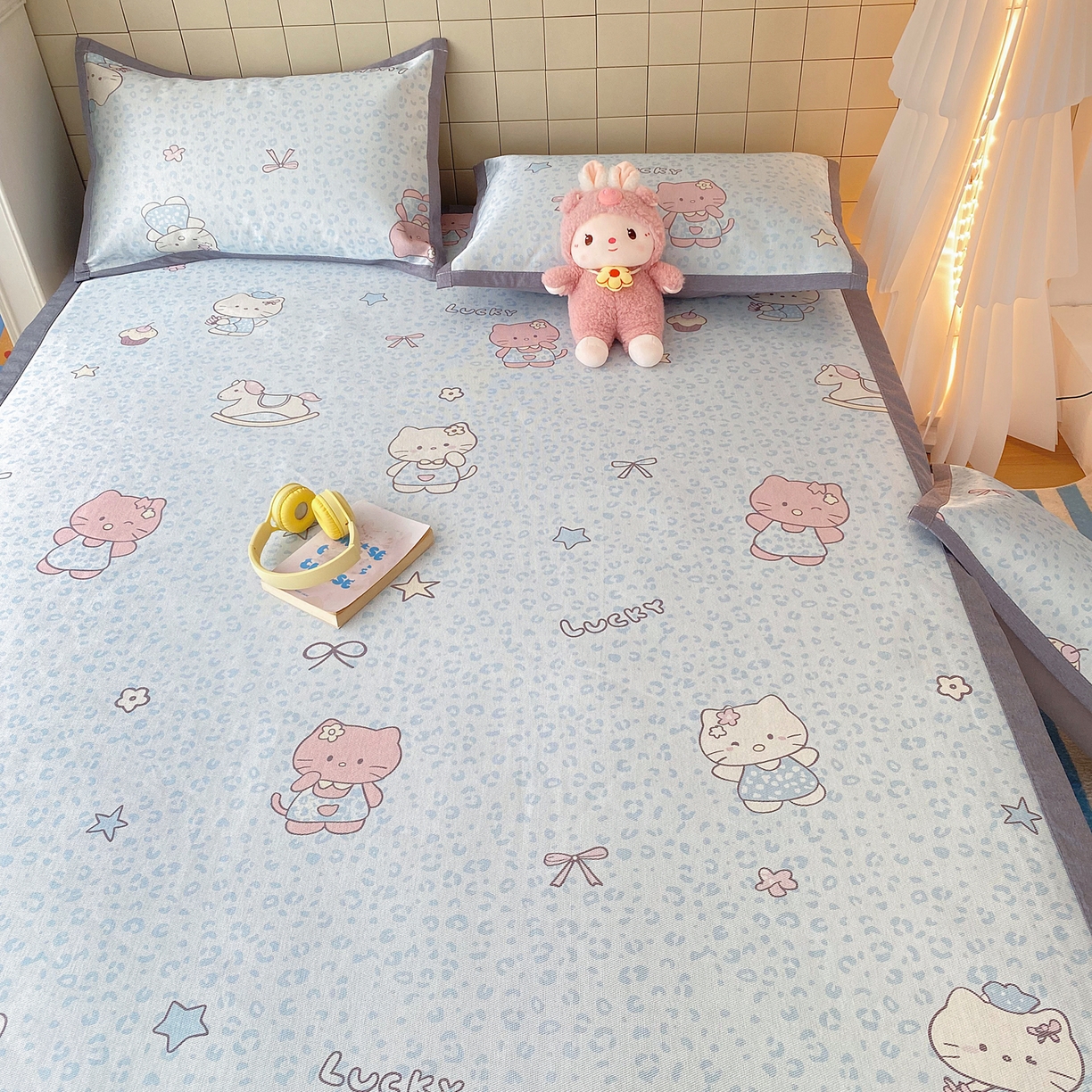 91家纺网 家纺一手货源 找家纺 金盛纺 2026新款A类数码印花冰丝席(可定制)-床席款 蓝猫