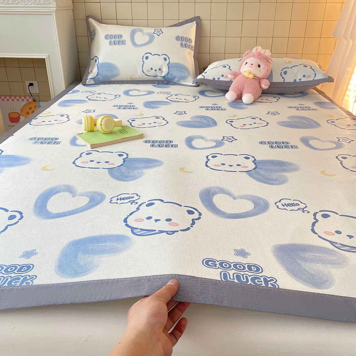 91家纺网 家纺一手货源 找家纺 金盛纺 2026新款A类数码印花冰丝席(可定制)-床席款 星月小熊