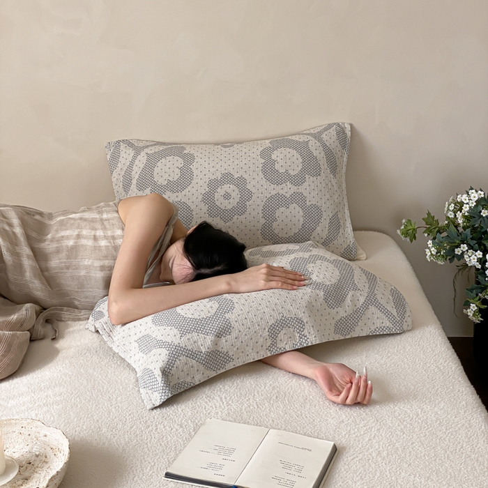 91家纺网 家纺一手货源 找家纺 麻依 2026新款四层纱布亚麻枕巾棉麻 君梦