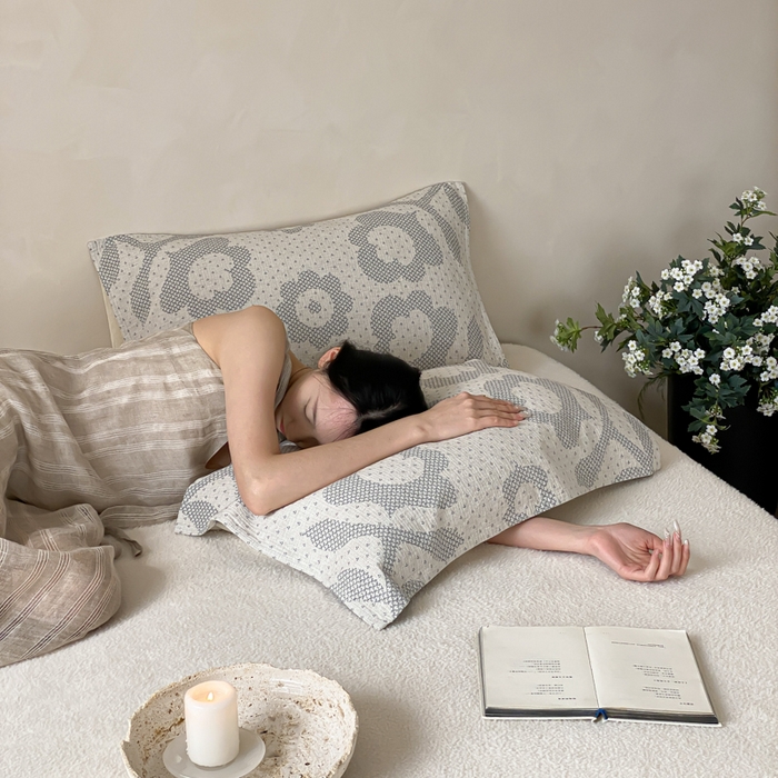 91家纺网 家纺一手货源 找家纺 麻依 2026新款四层纱布亚麻枕巾棉麻 君梦