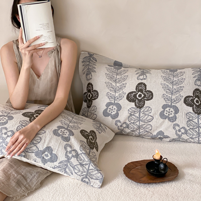 91家纺网 家纺一手货源 找家纺 麻依 2026新款四层纱布亚麻枕巾棉麻 清涧月