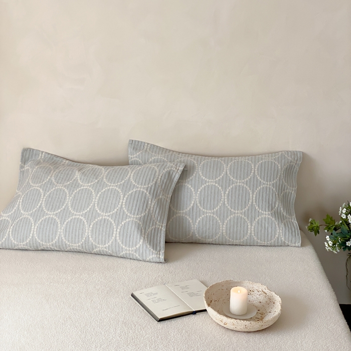 91家纺网 家纺一手货源 找家纺 麻依 2026新款四层纱布亚麻枕巾棉麻 源梦