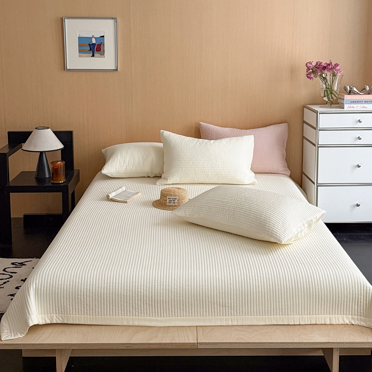 91家纺网 家纺一手货源 找家纺 （总）漫调家纺 2026新款韩国莫代尔夏被床盖系列-宽边直条款