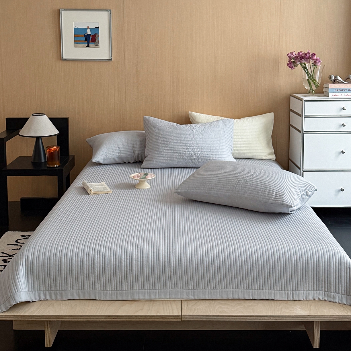 91家纺网 家纺一手货源 找家纺 （总）漫调家纺 2026新款韩国莫代尔夏被床盖系列-宽边直条款