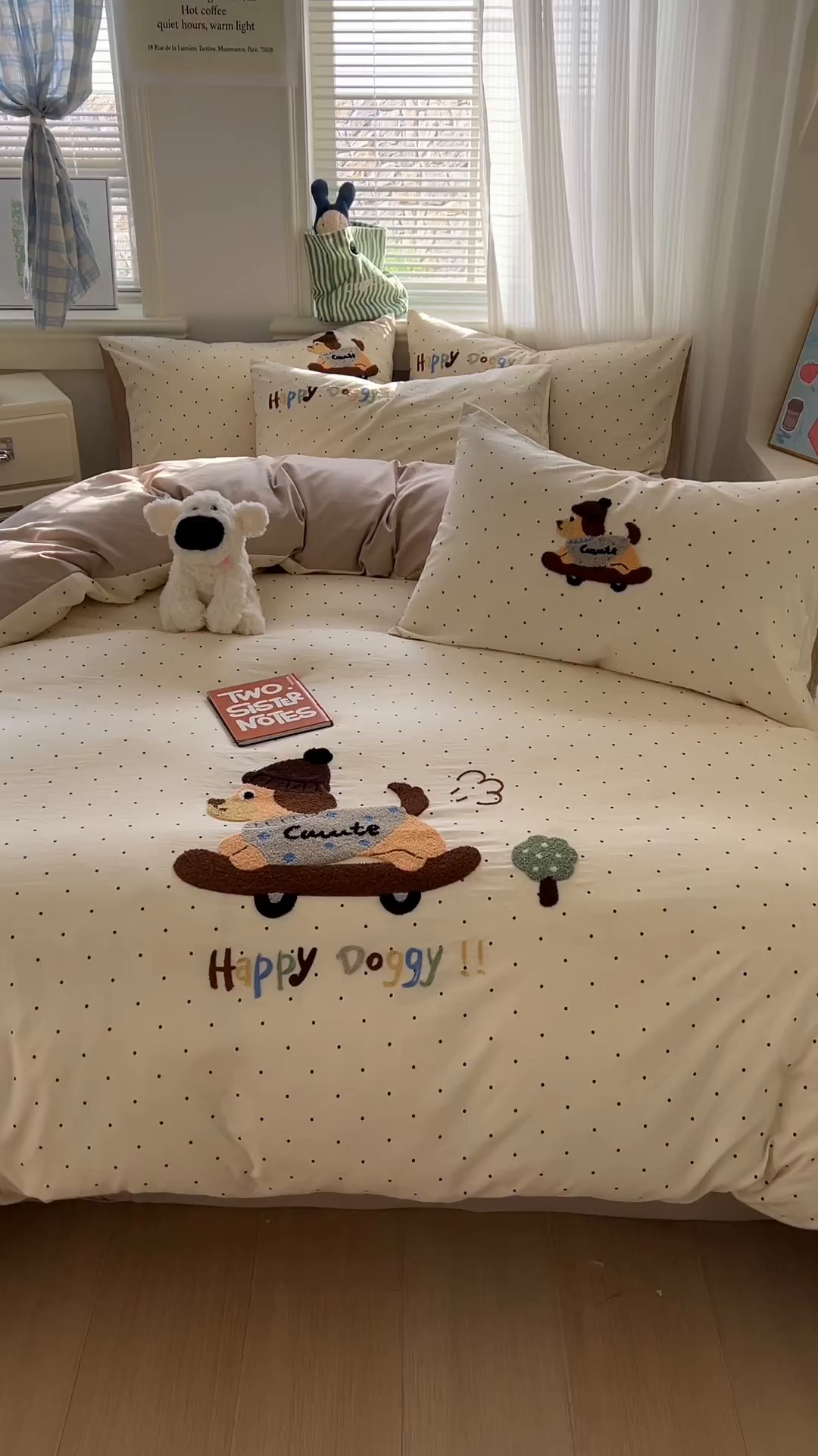 91家纺网 家纺一手货源 找家纺 一比一家纺 2026新款仿棉毛巾绣四件套 趴趴小狗