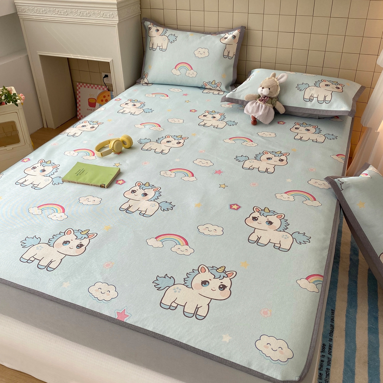 91家纺网 家纺一手货源 找家纺 金盛纺 2026新款A类数码印花冰丝席(可定制)-床笠款 彩虹小马