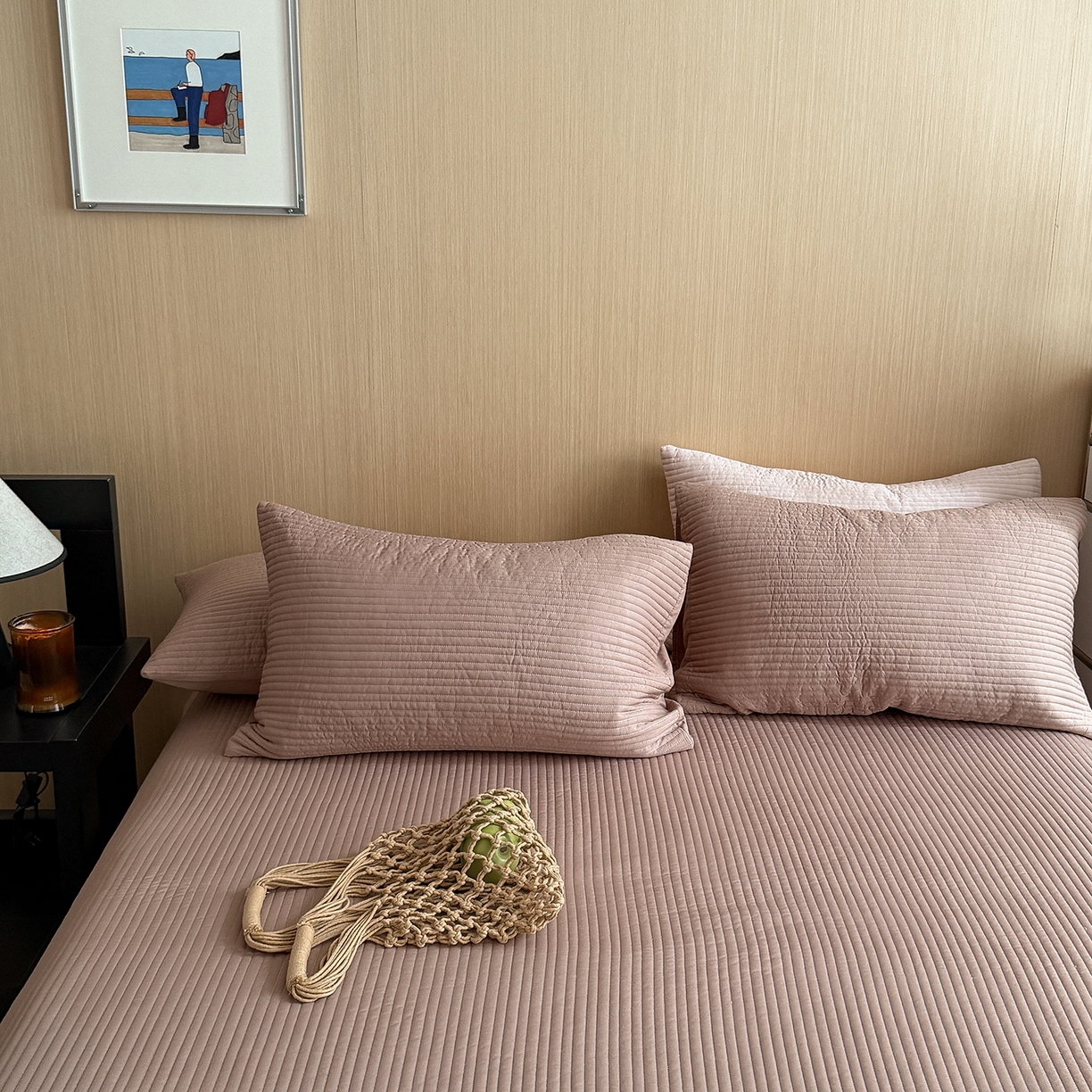 91家纺网 家纺一手货源 找家纺 漫调家纺 2026新款韩国莫代尔夏被床盖系列-宽边直条款 可可暖棕