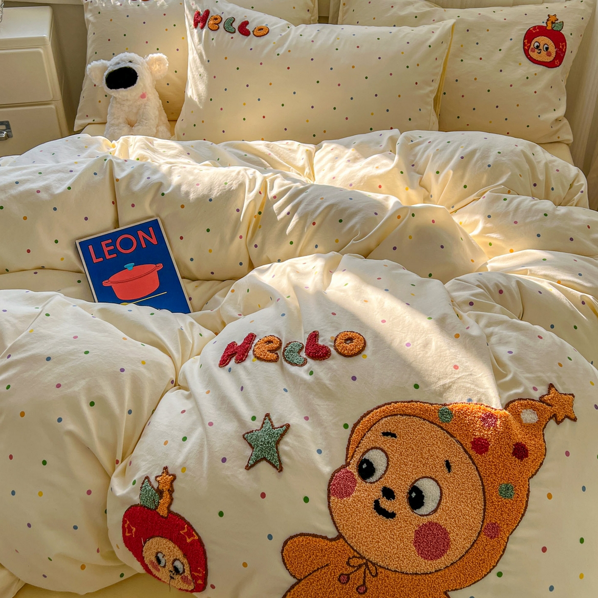 91家纺网 家纺一手货源 找家纺 一比一家纺 2026新款仿棉毛巾绣四件套 星星苹果