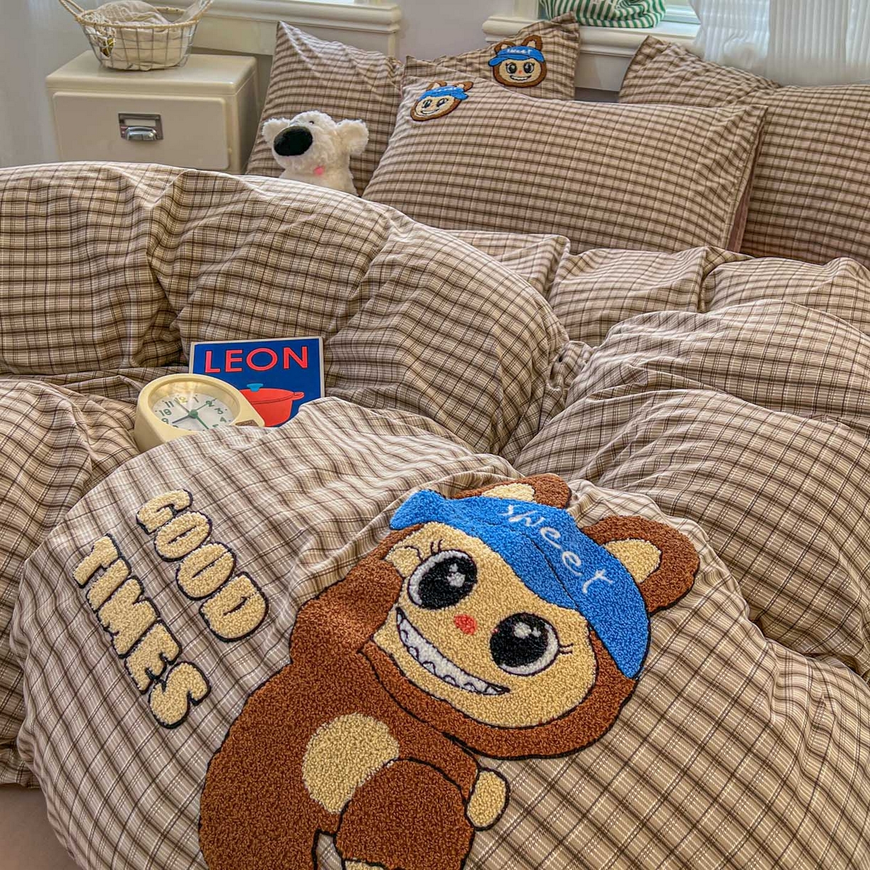 一比一家纺 2026新款仿棉毛巾绣四件套 棕格布布