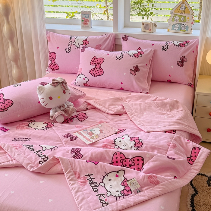 91家纺网 家纺一手货源 找家纺 沐辰 2026春夏新款A类三丽鸥蜡笔小新全棉棉花夏被夏凉被空调被 粉红凯蒂猫