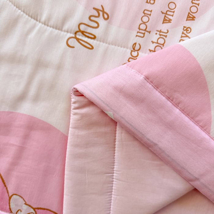 91家纺网 家纺一手货源 找家纺 沐辰 2026春夏新款A类三丽鸥蜡笔小新全棉棉花夏被夏凉被空调被 蝴蝶美乐蒂