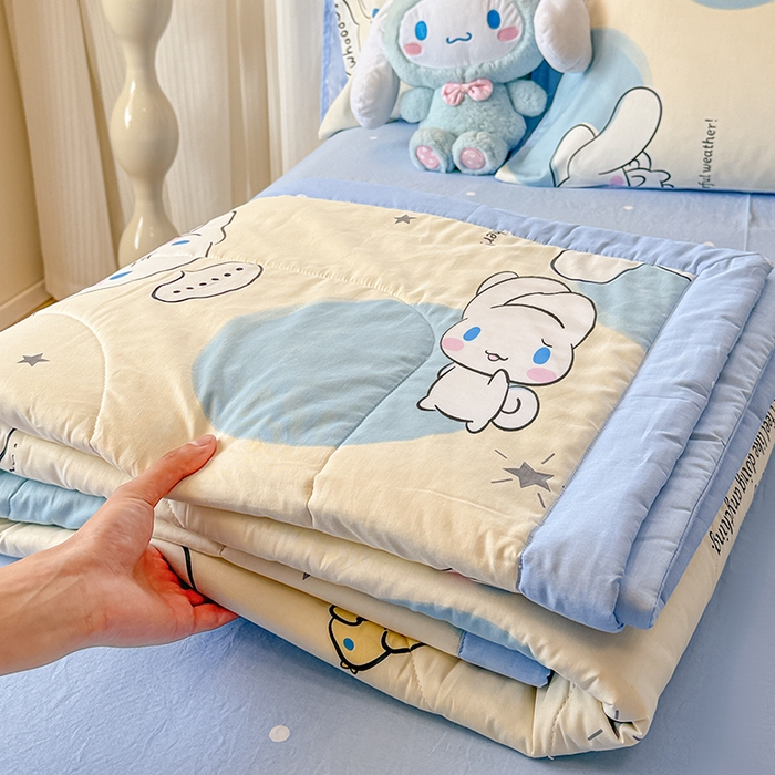 91家纺网 家纺一手货源 找家纺 沐辰 2026春夏新款A类三丽鸥蜡笔小新全棉棉花夏被夏凉被空调被 玉桂狗